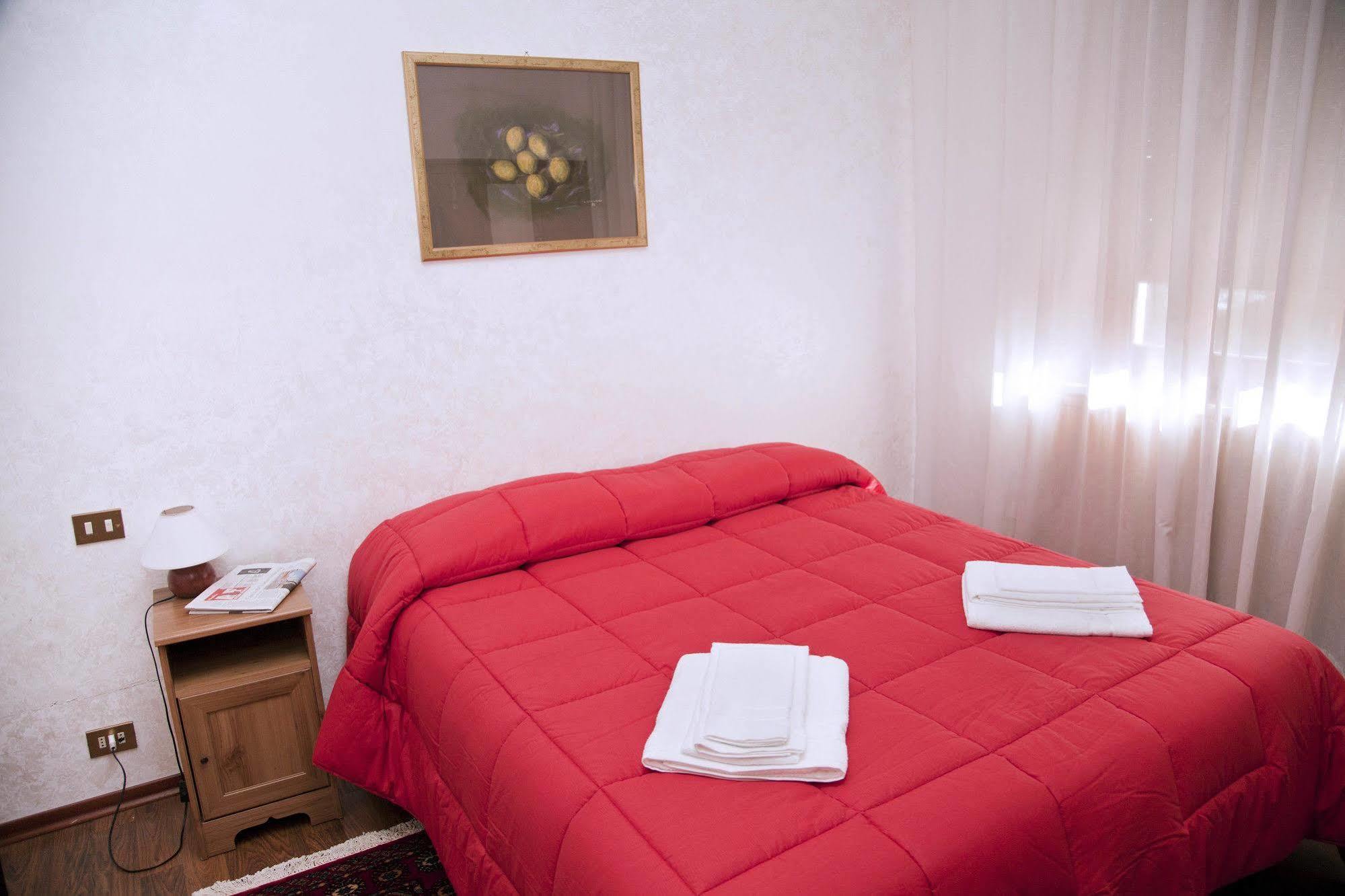 Kosher The In Bed & Breakfast Rom